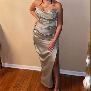 House of CB Adrienne dress Sage- Size medium